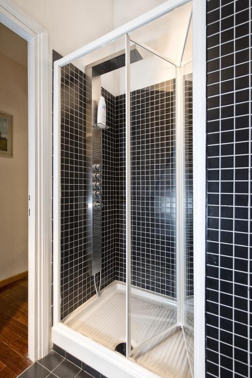 روما Fontana De Trevi Apartment الغرفة الصورة